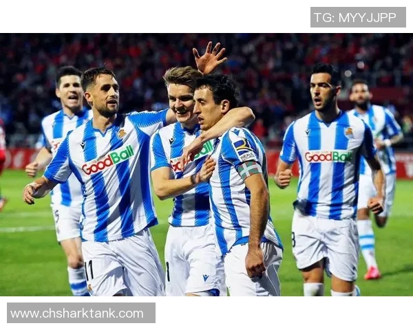 美国与西班牙下半场精彩对决分析与战术解读