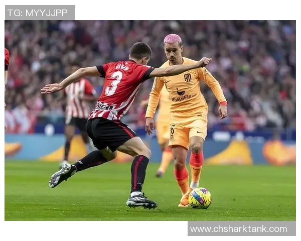 雷霆与鹈鹕激战正酣2月15日精彩对决引发球迷热议